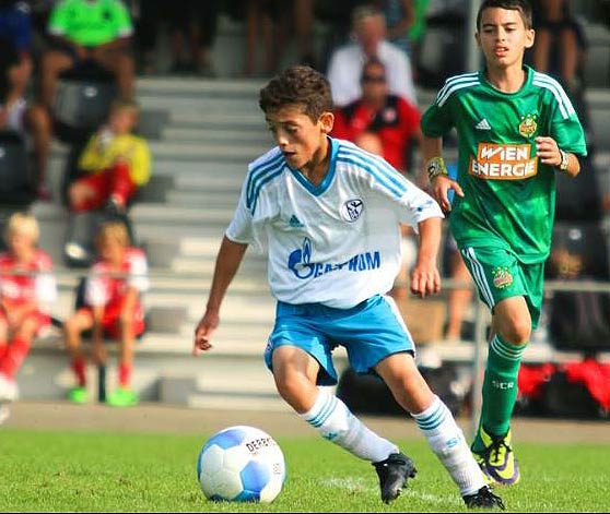 Ahmed Etri, 2005er Schalke 04